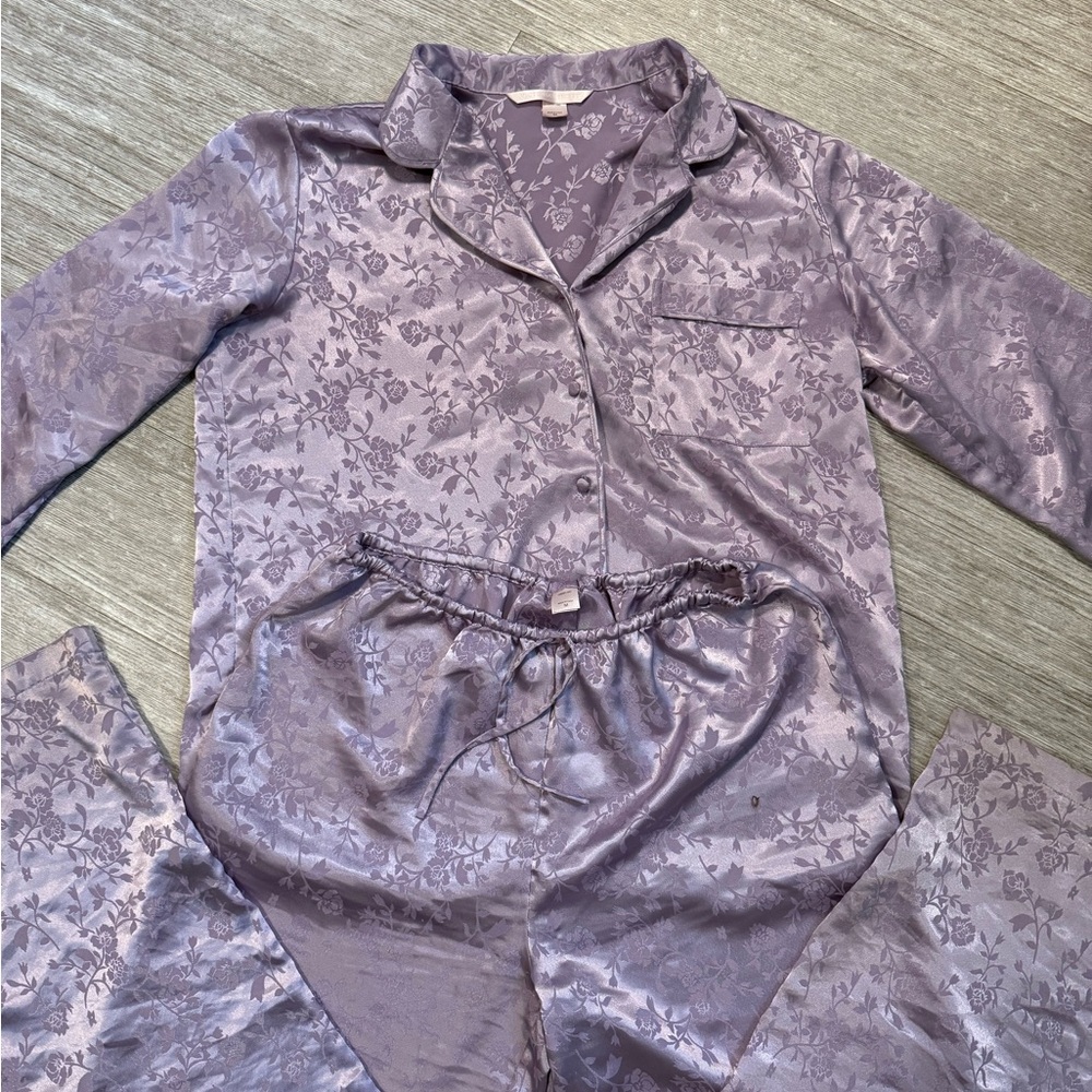 Y2K Victoria’s Secret Lavender Purple Women’s Pajama Set - Picture 3 of 16